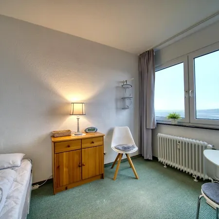 - Haus F, App 0f0903 Хайлигенхафен