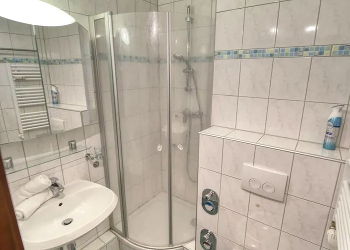 - Haus F, App 0f0903 아파트 *